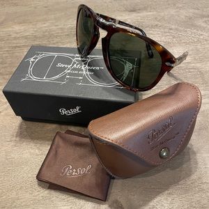 Persol Steve McQueen Havana, Green crystal lenses, with an acetate frame